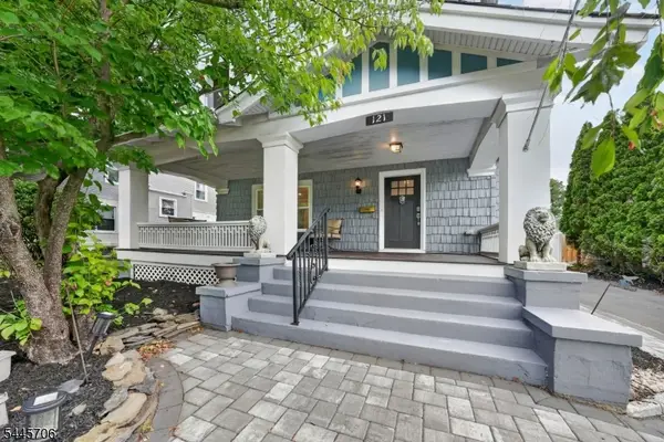 121 E Maple Ave, Bound Brook Boro, NJ 08805