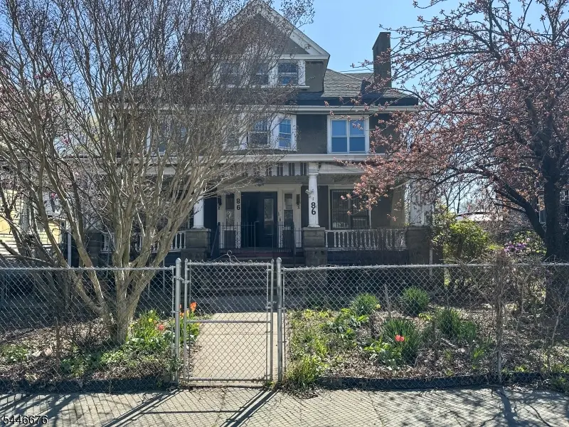 86 Hawthorne Ave, East Orange, NJ 07018 - #1
