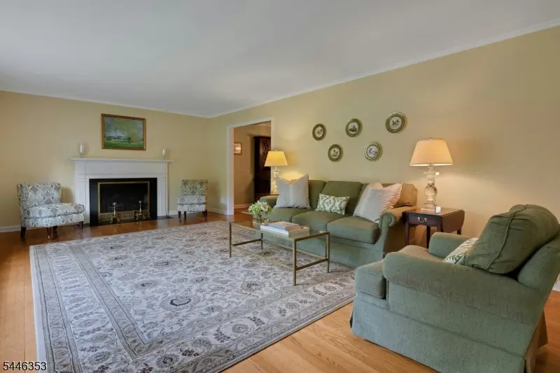28 Oak Drive, Chatham, NJ 07928 - #3