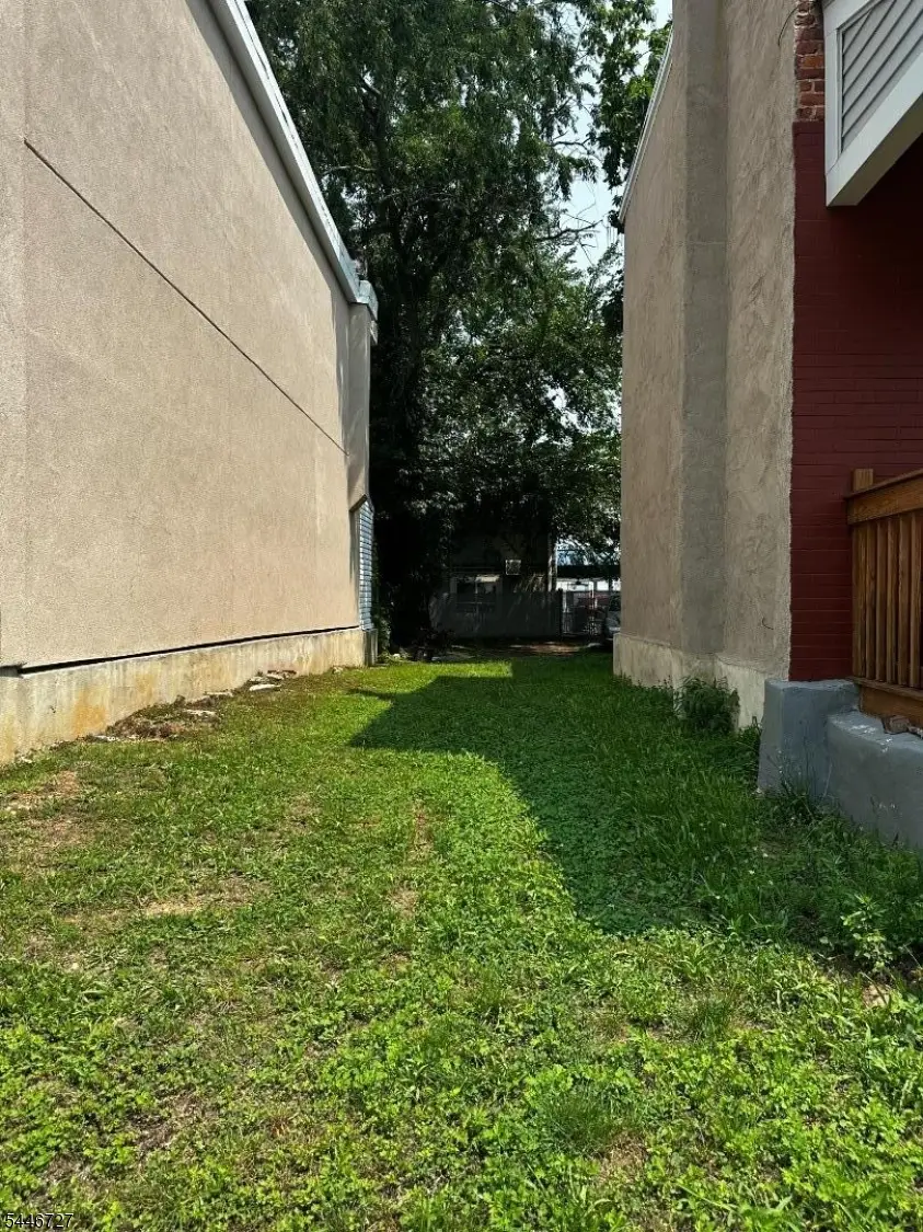 22 Adella Ave, Hamilton, NJ 08609 - #3