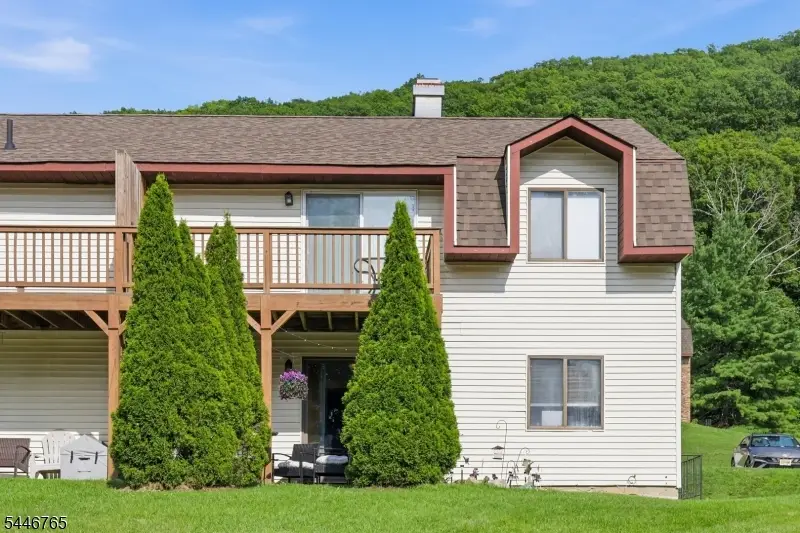17 Great Gorge Ter, Vernon, NJ 07462 - #1