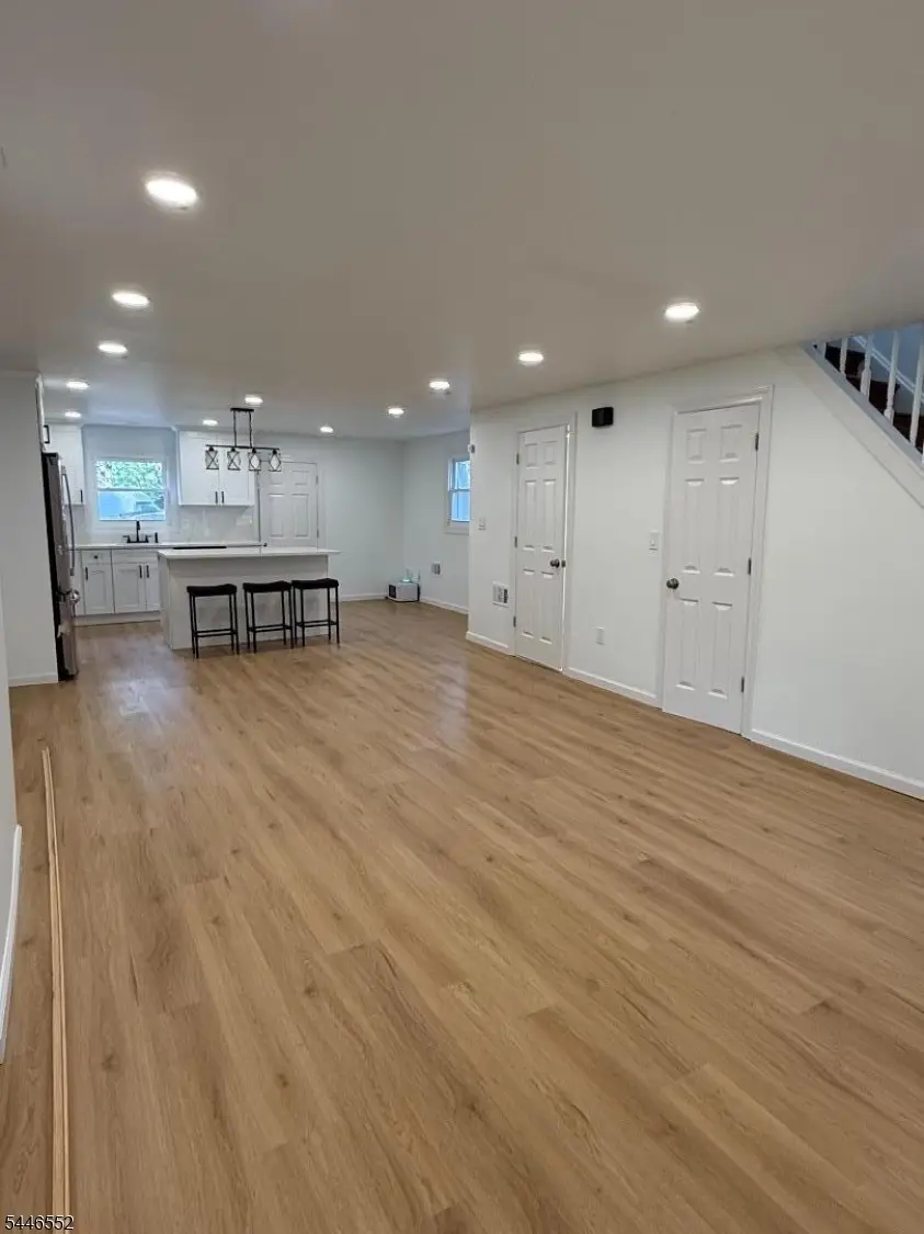 549 Beach St, City Of Orange, NJ 07050 - #3