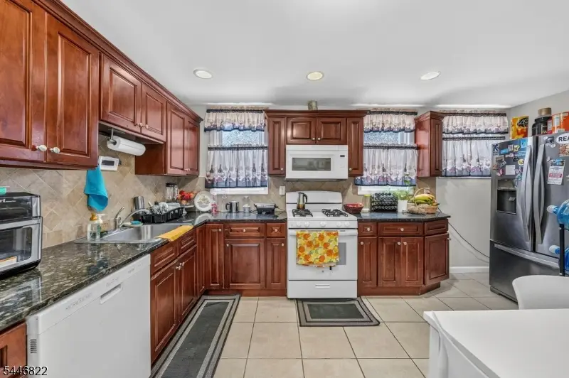 114 Peck Ave, Newark, NJ 07107 - #3