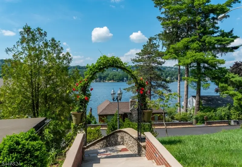 21 Maple Pkwy, Lake Mohawk, NJ 07871 - #1