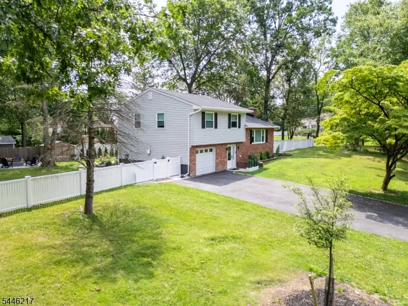 32 Headley Ave, Morris Plains, NJ 07950 - #3