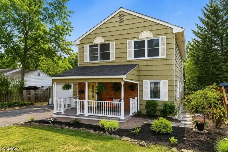 180 River Dr, Lake Hiawatha, NJ 07034 - #2