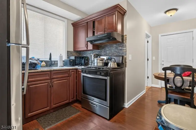 110 Elm St, West Orange, NJ 07052 - #2