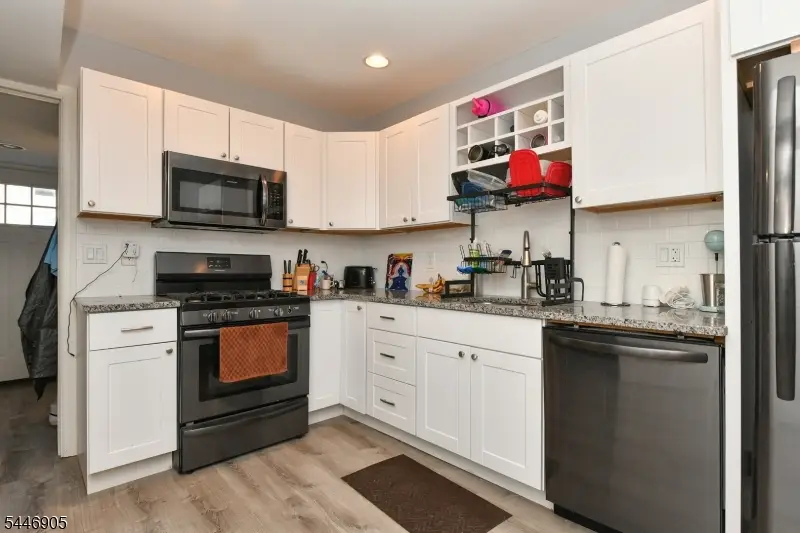 459-461 2nd Ave, Garwood, NJ 07027 - #2