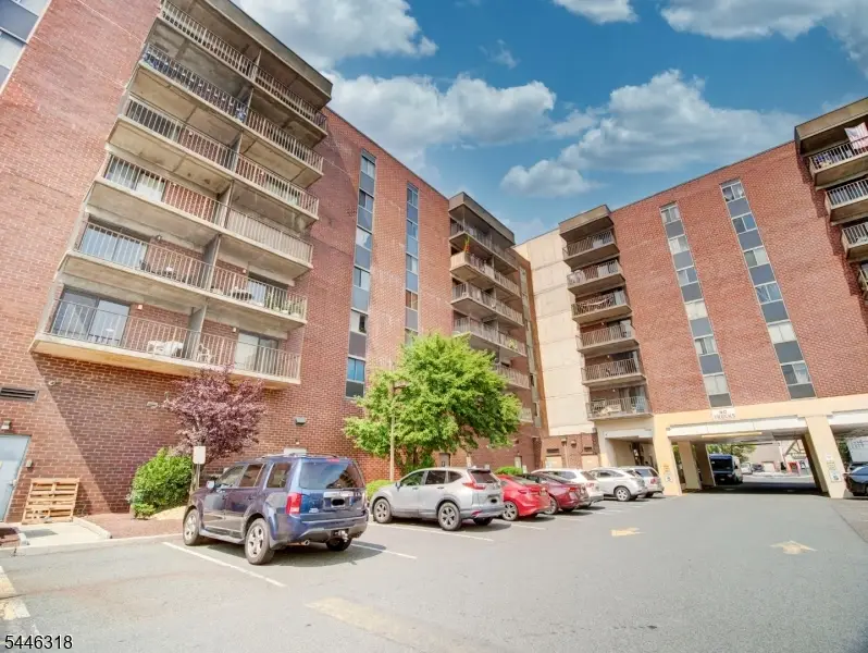 10 N Wood Ave #623, Linden, NJ 07036 - #1