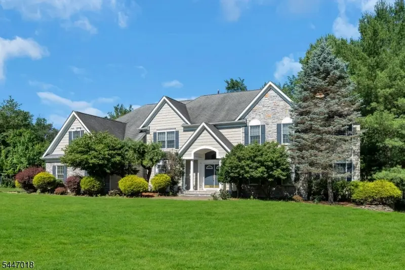 15 Mattben Dr, Warren, NJ 07059 - #1