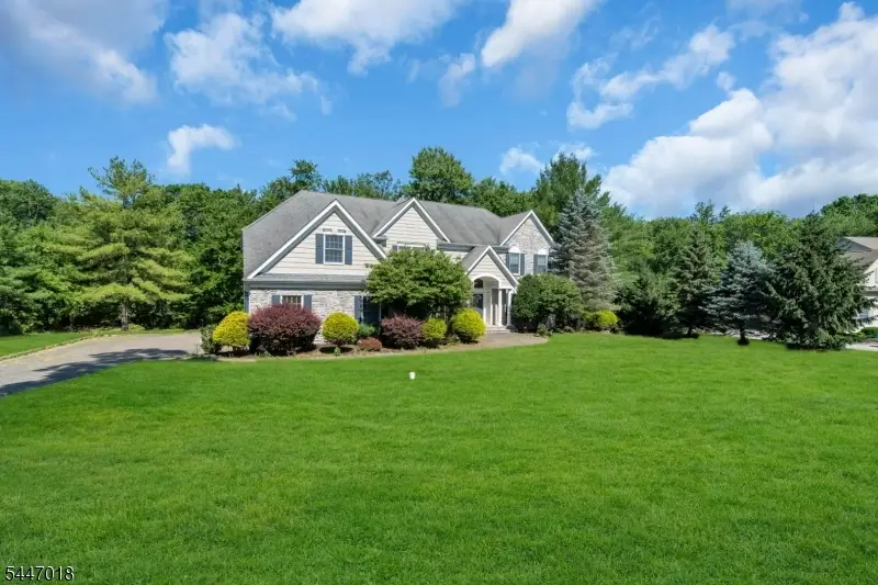 15 Mattben Dr, Warren, NJ 07059 - #3