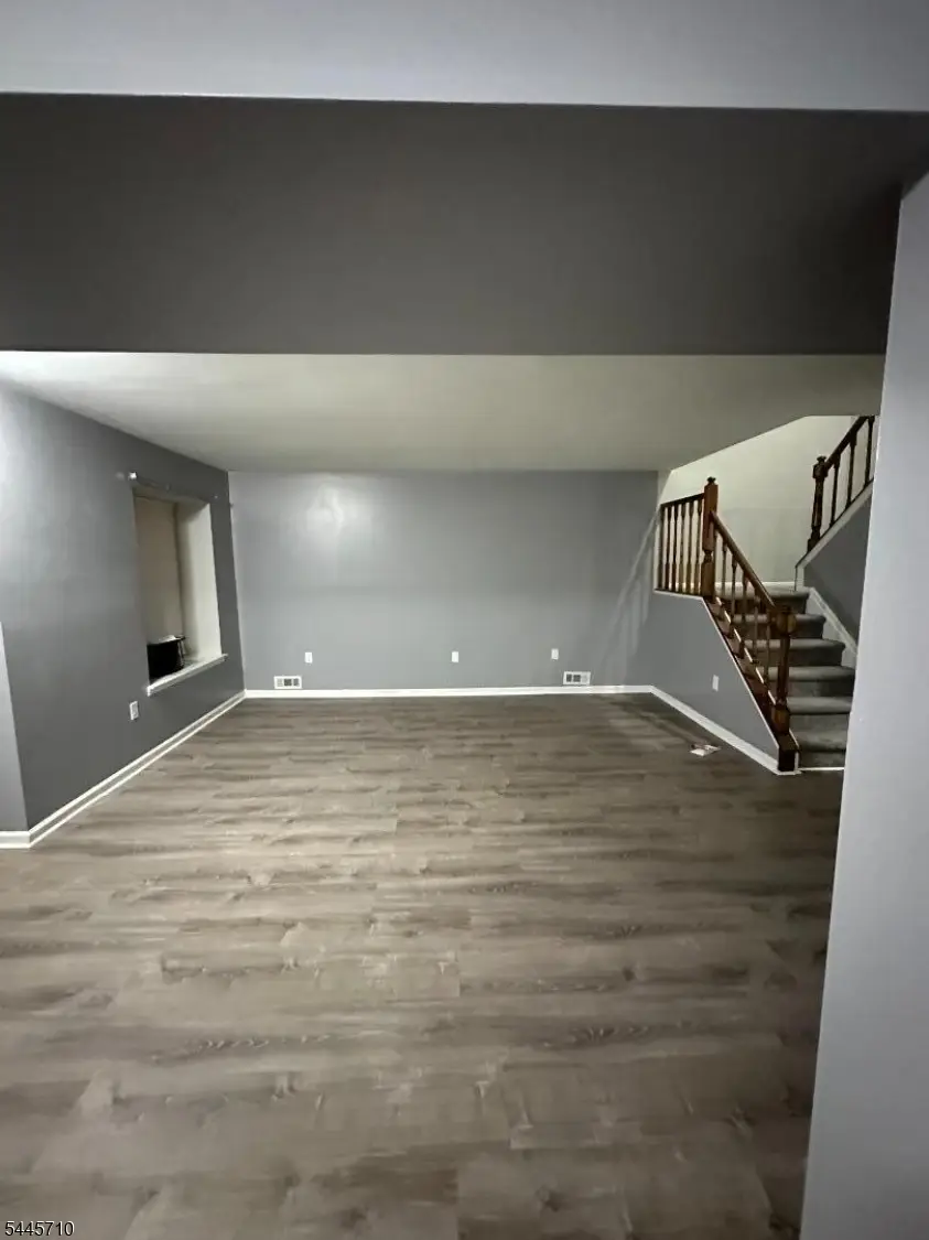60 Almond Dr, Franklin, NJ 08873 - #3