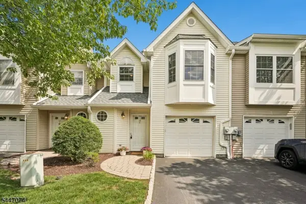 14 Helen Way, Berkeley Heights Twp., NJ 07922