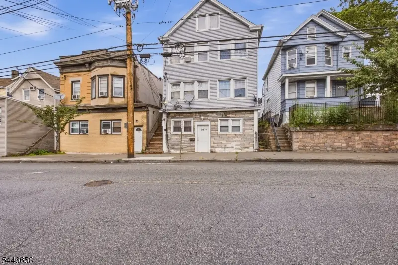 148 Palisade Ave, Garfield, NJ 07026 - #1