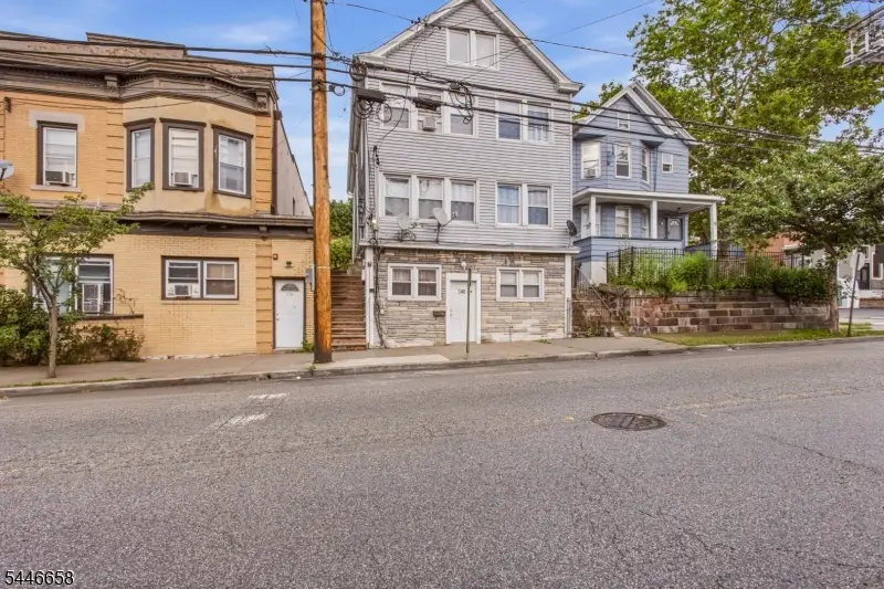 148 Palisade Ave, Garfield, NJ 07026 - #3