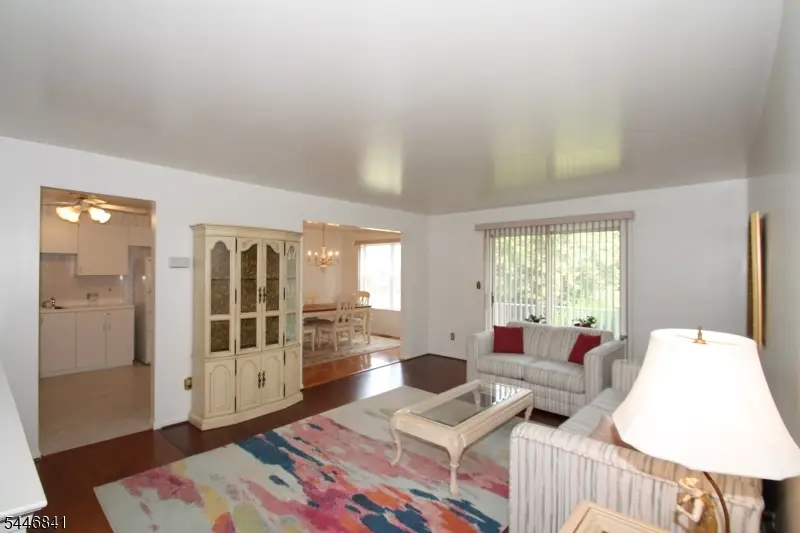 27 Gracie Rd, East Hanover, NJ 07936 - #1