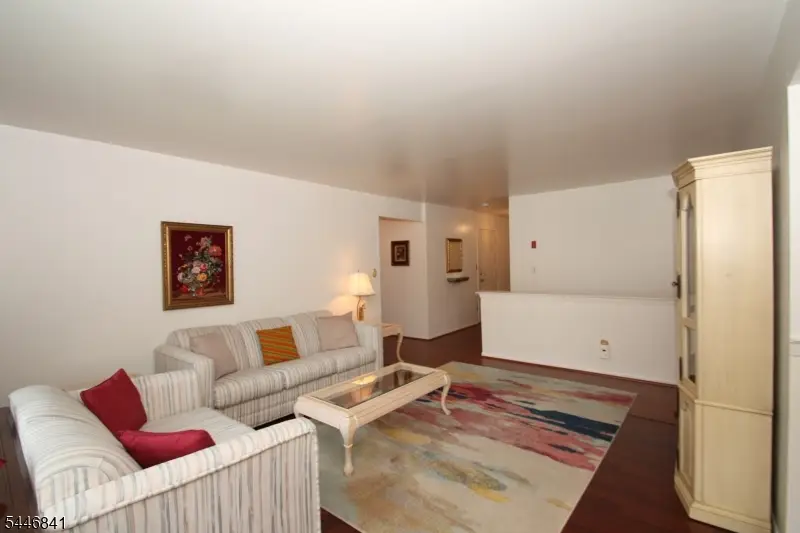 27 Gracie Rd, East Hanover, NJ 07936 - #3