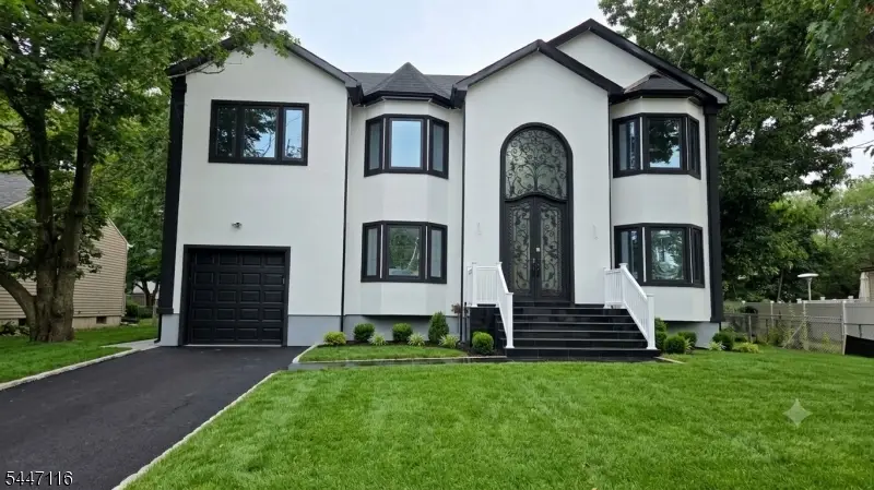 10 Poe Ave, Franklin, NJ 08873 - #1