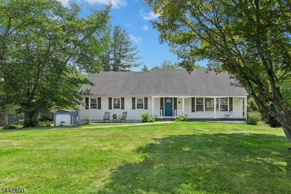 121 Rolling Hill Drive, Long Hill Twp., NJ 07946