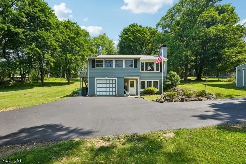 14 Bunnvale Rd, Lebanon, NJ 07830 - #3