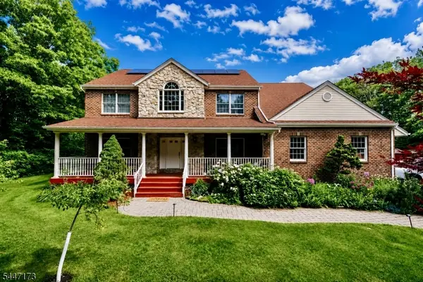 4 White Tail Ct, Hardyston Twp., NJ 07480