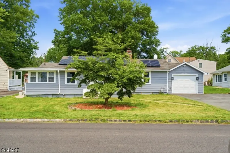 107 Minnehaha Blvd, Lake Hiawatha, NJ 07034 - #2