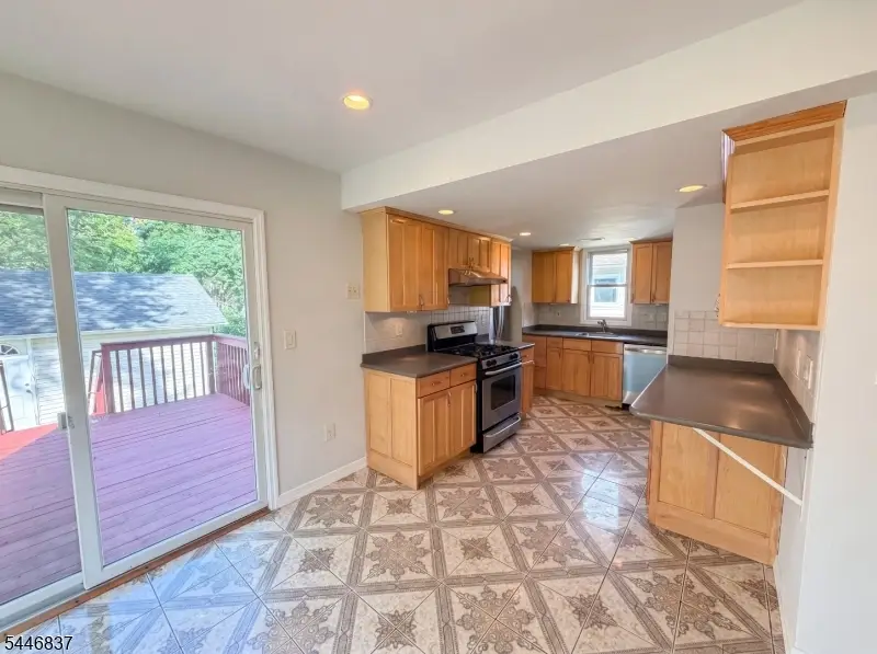 506 Lyons Rd, Liberty Corner, NJ 07920 - #2