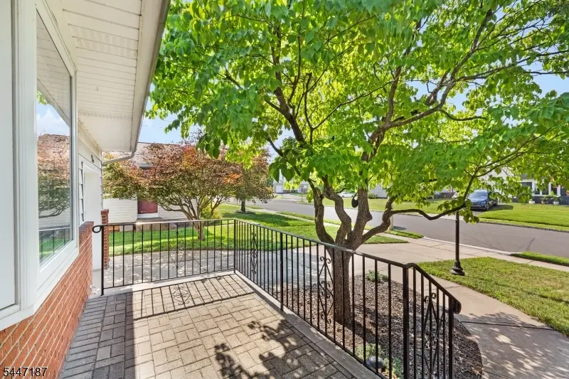 9 Riviera Dr, Somerville, NJ 08876 - #3