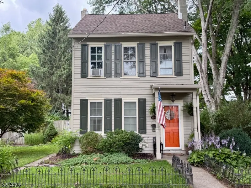 424 Hardwick St, Belvidere, NJ 07823 - #1