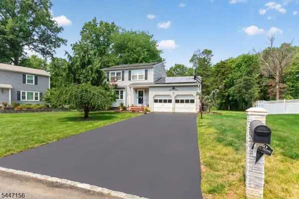 238 Sutphin Ln, Hillsborough Twp., NJ 08844