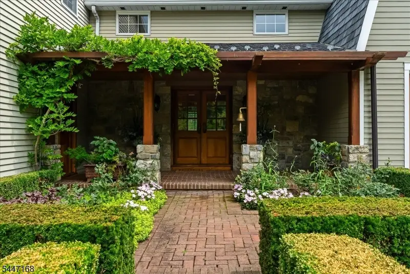 936 Dove Island Rd, Stillwater, NJ 07860 - #2