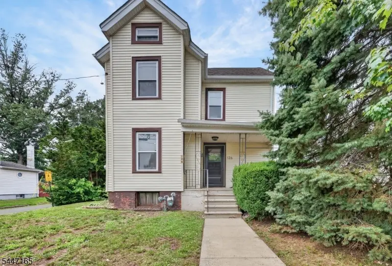 126 Cedar St, South Bound Brook, NJ 08880 - #2
