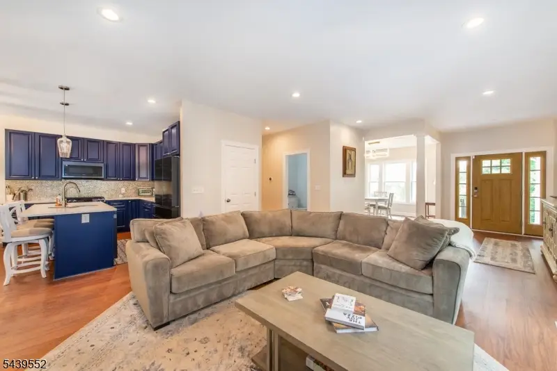 18 Post Oak Ct, Hardyston, NJ 07419 - #3