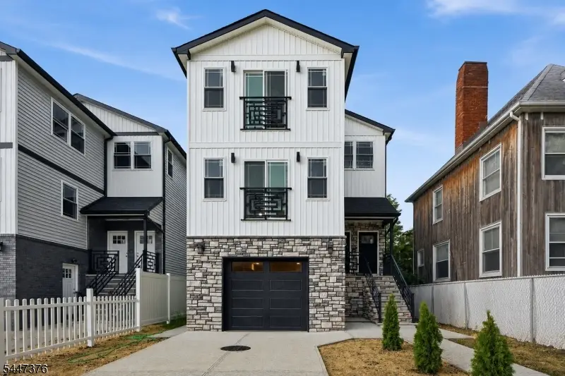 219 S Burnett St, East Orange, NJ 07018 - #2