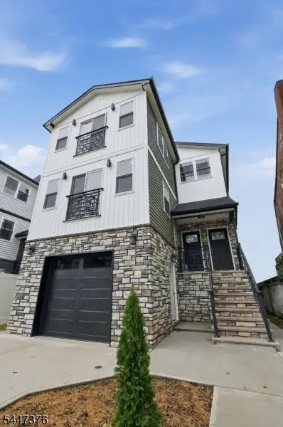 219 S Burnett St, East Orange, NJ 07018 - #3
