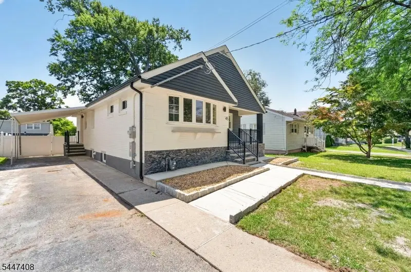 45 Adams St, Clifton, NJ 07011 - #3