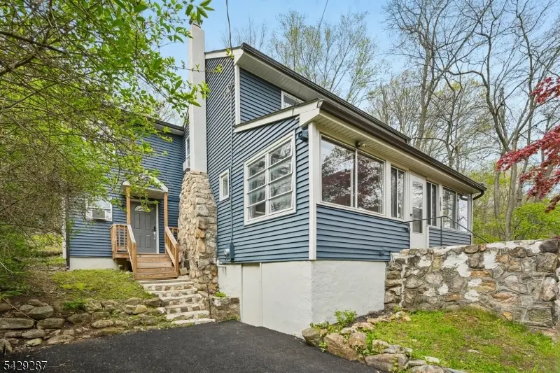 181 Orben Dr, Mount Arlington, NJ 07850 - #2