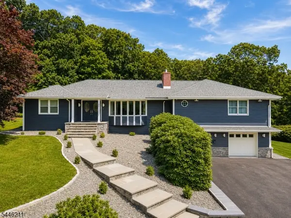 86 Minnisink Rd, Jefferson Twp., NJ 07849