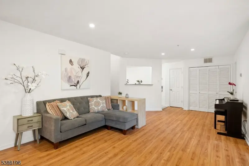 203 Rip Van Dam Ct, Belle Mead, NJ 08502 - #3