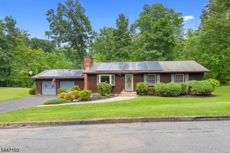 2 4th St, Frankford, NJ 07826 - #1