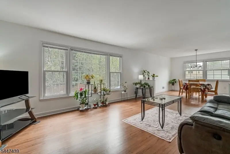 59 Knoll Rd, Parsippany, NJ 07054 - #3
