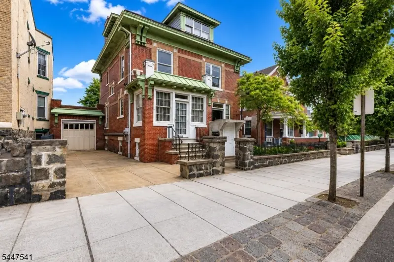 204 Palisade Ave, Union City, NJ 07087 - #1