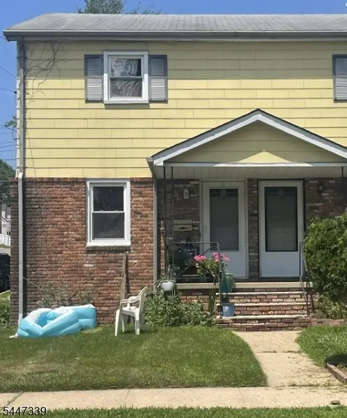 18 Sickle St, Dover Town, NJ 07801