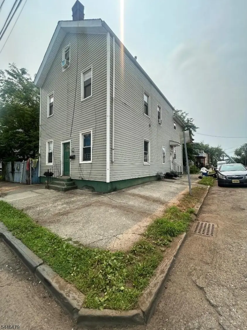 23 Watson St, Paterson, NJ 07522 - #1