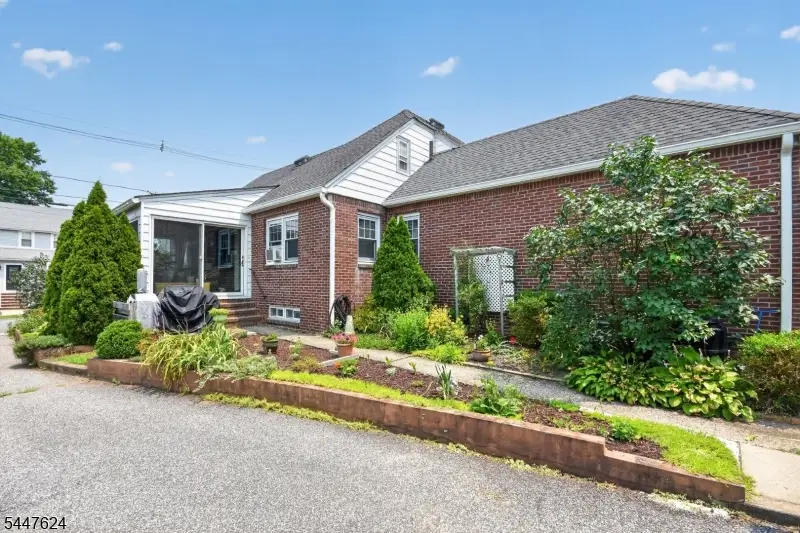 633 Palmer Ave, Maywood, NJ 07607 - #2