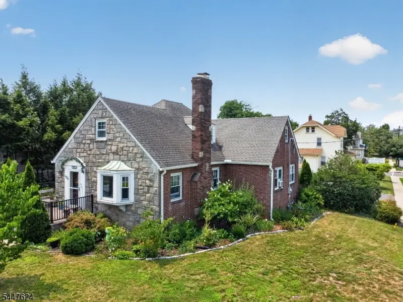 633 Palmer Ave, Maywood, NJ 07607 - #3