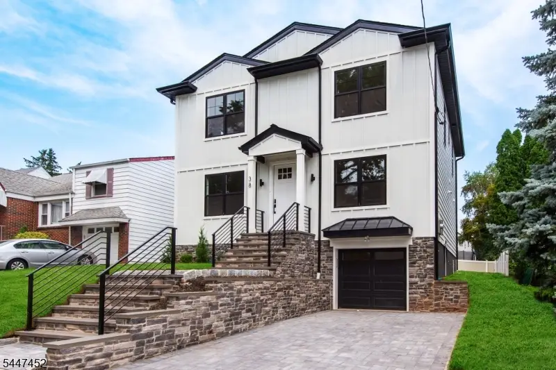 38 Lehigh Ave, Clifton, NJ 07012 - #2