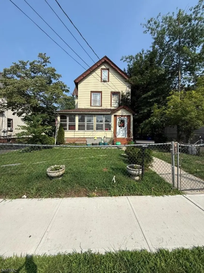 736 W Front St, Plainfield, NJ 07060 - #2