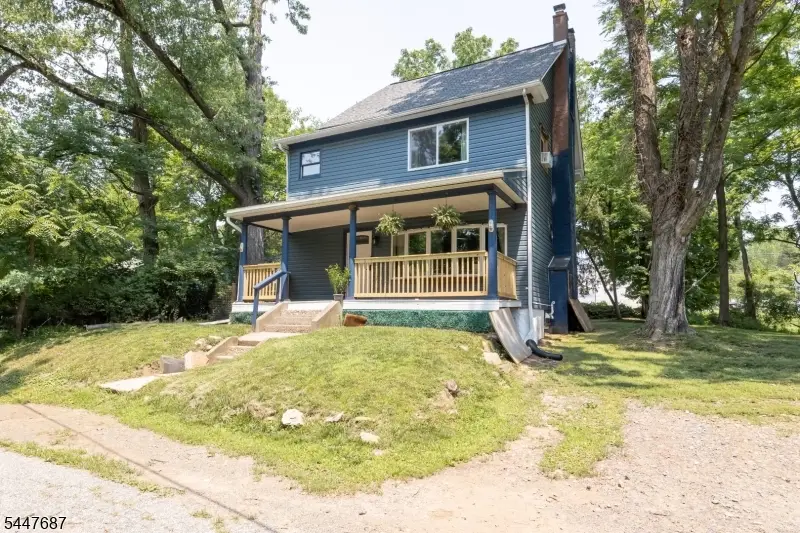 30 Henderson St, Oxford, NJ 07863 - #2