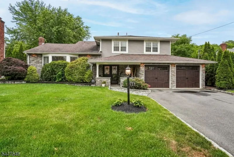 26 Mohawk Dr, Springfield, NJ 07081 - #1